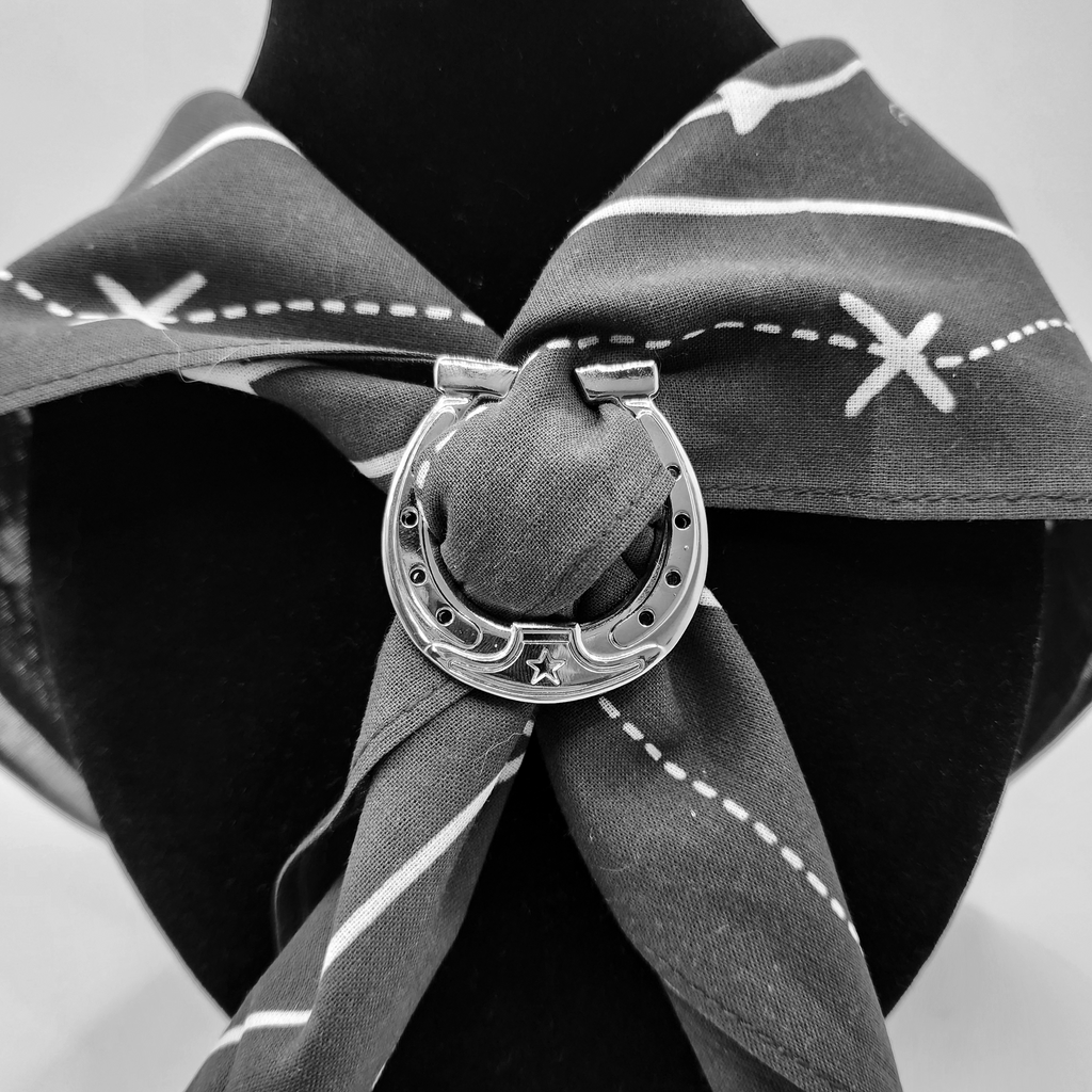 Metal Horseshoe Tie Charm