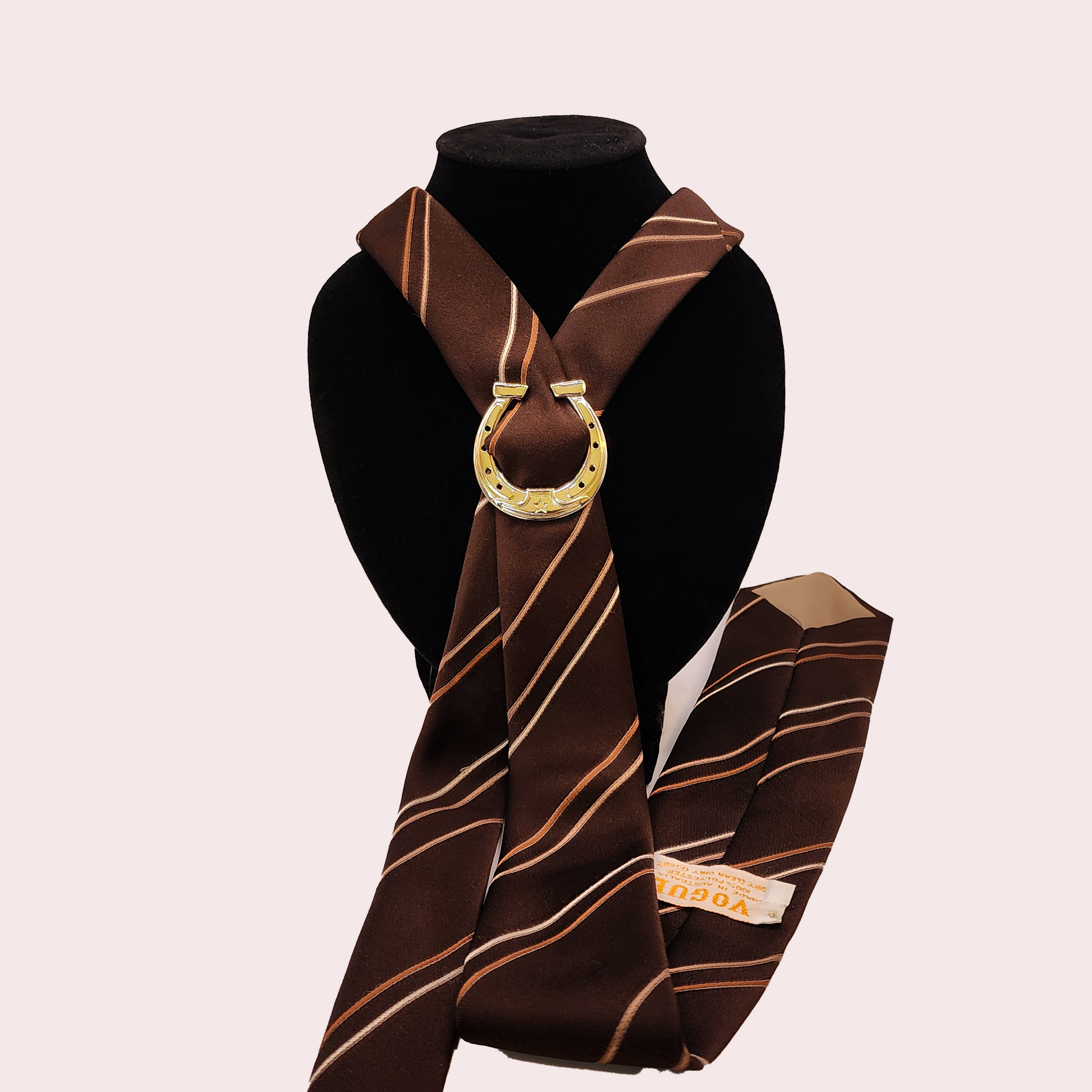 Metal Horseshoe Tie Charm